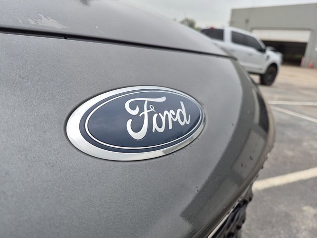 Used 2020 Ford Escape SE FWD image 12