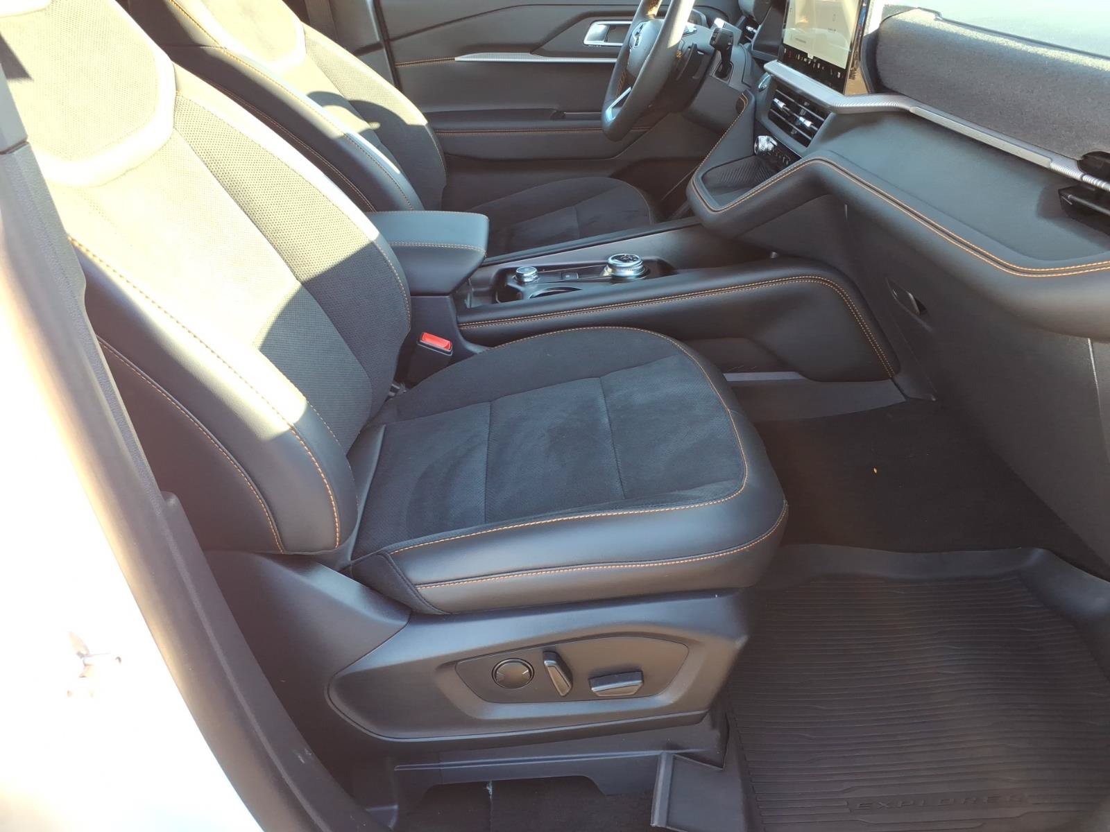 Used 2026 Ford Explorer Tremor AWD/4WD image 8