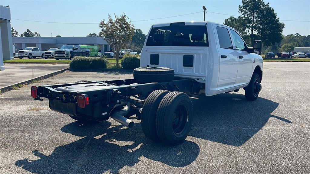 New 2026 RAM 3500 Tradesman image 8
