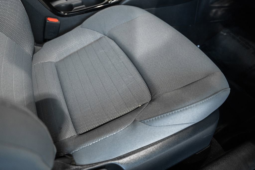 Used 2024 Toyota Corolla SE w/ SE Convenience Package image 28