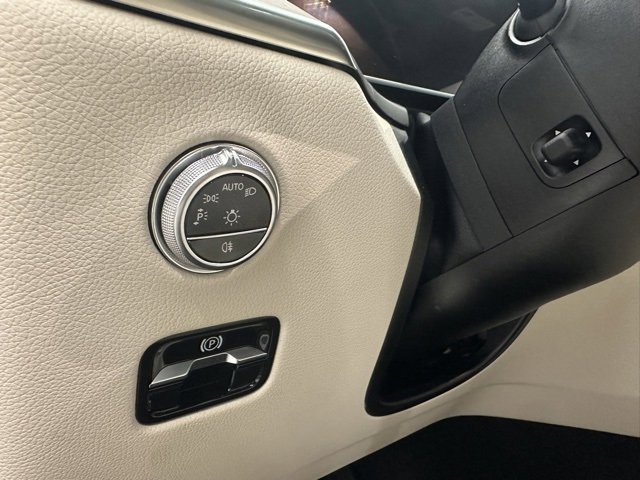 Certified 2024 Mercedes-Benz GLC 300 4MATIC image 12