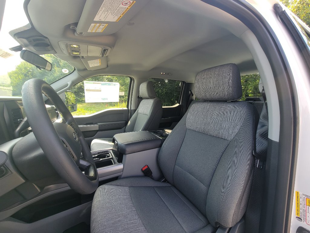 New 2026 Ford F350 XLT w/ 360-Degree Camera Package image 13