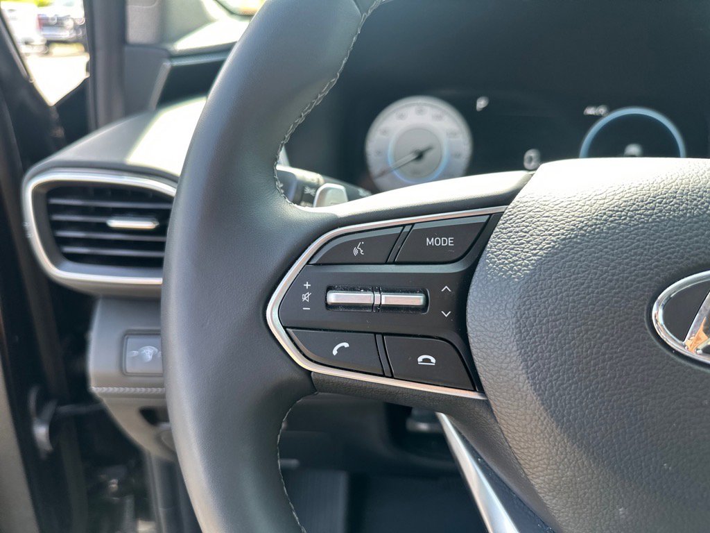 Used 2023 Hyundai Santa Fe Limited image 11
