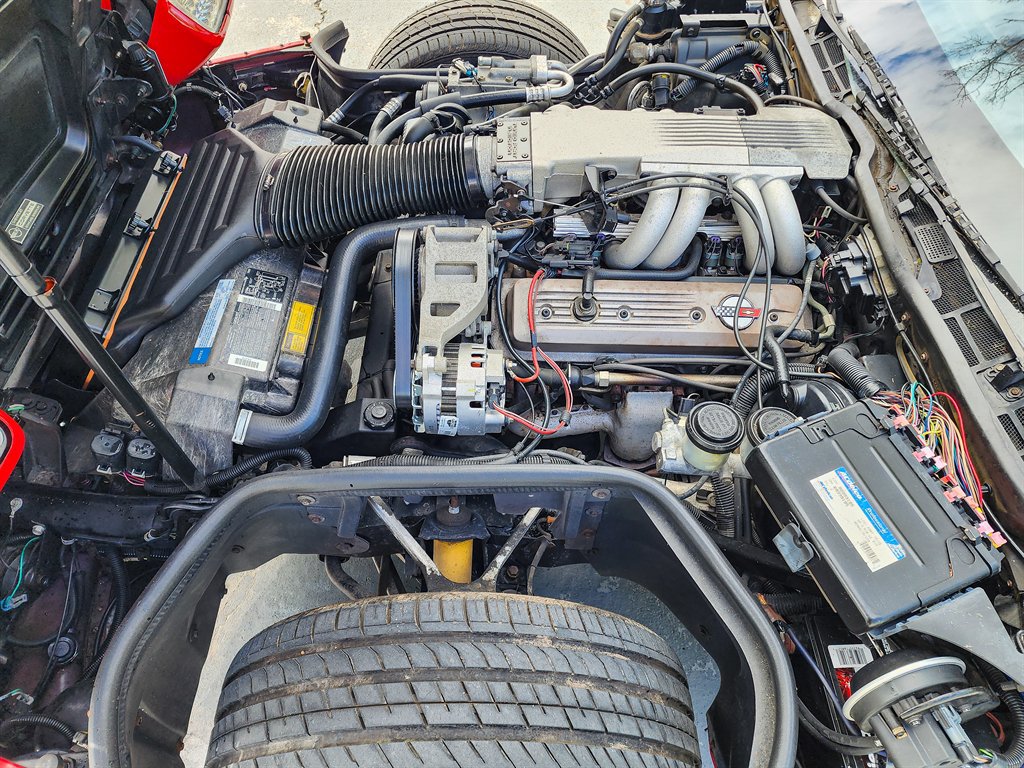 Used 1990 Chevrolet Corvette Convertible RWD image 28