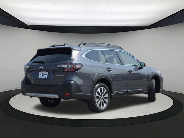 New 2025 Subaru Outback Limited image 7
