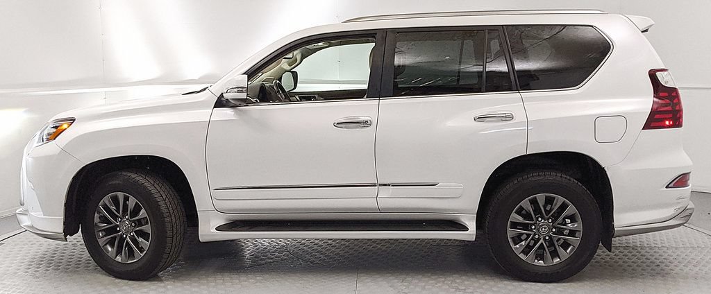 Used 2019 Lexus GX 460 Luxury AWD/4WD image 5