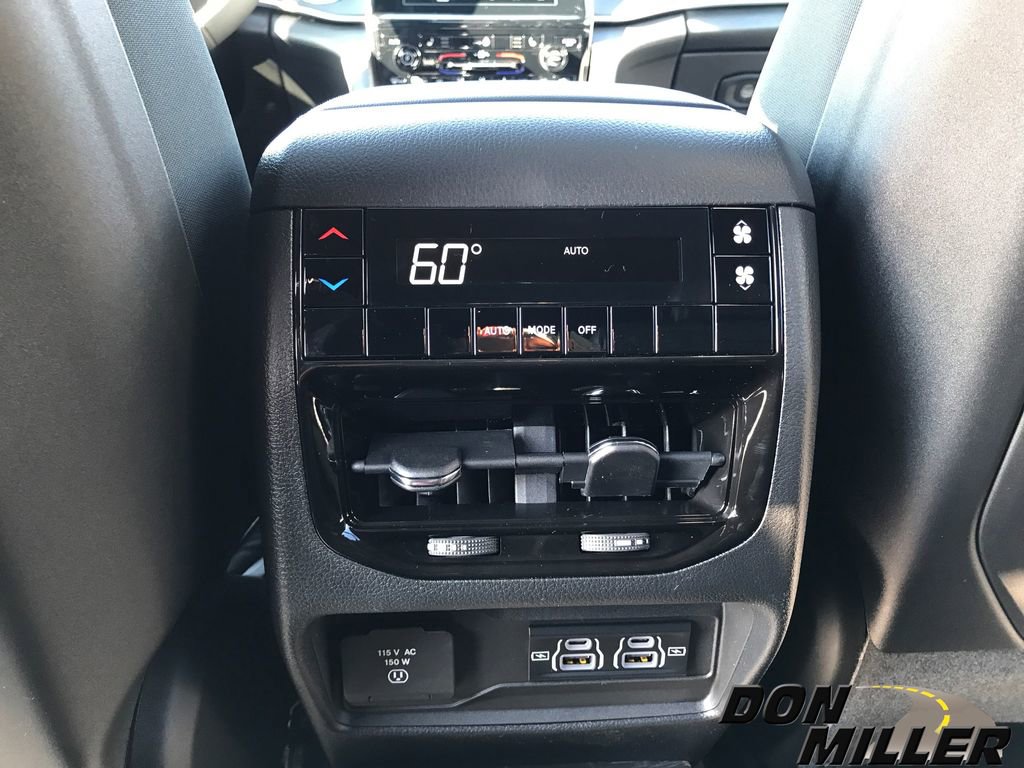 New 2025 Jeep Grand Cherokee L Altitude image 28