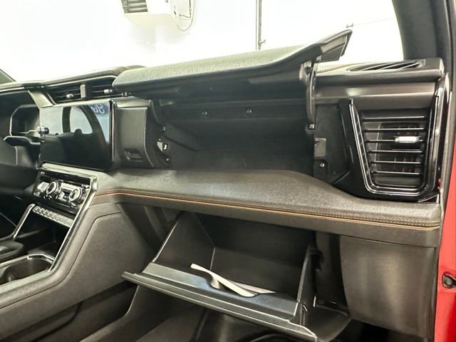 Used 2023 GMC Sierra 1500 AT4 image 11