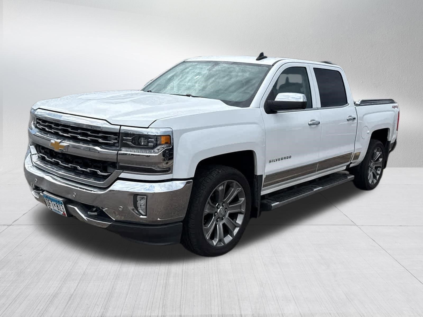 Used 2016 Chevrolet Silverado 1500 LTZ w/ Sport Package AWD/4WD image 3