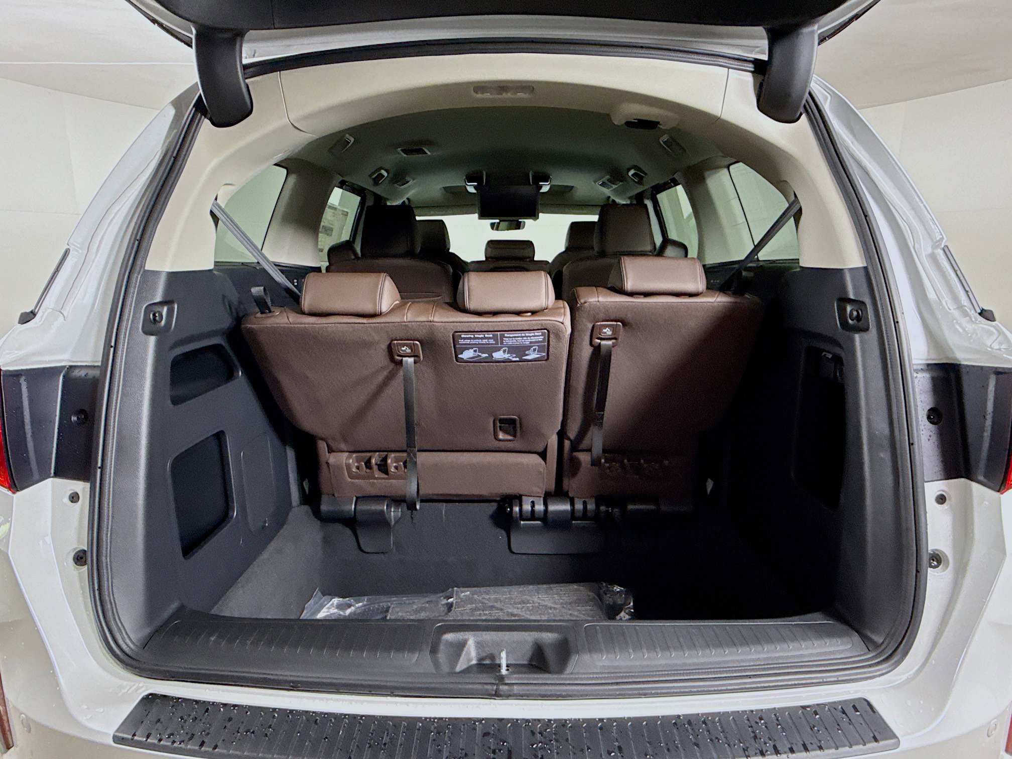 New 2026 Honda Odyssey Touring image 36