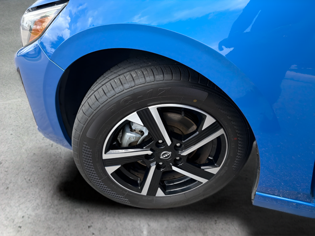 Certified 2025 Nissan Sentra SV FWD image 44
