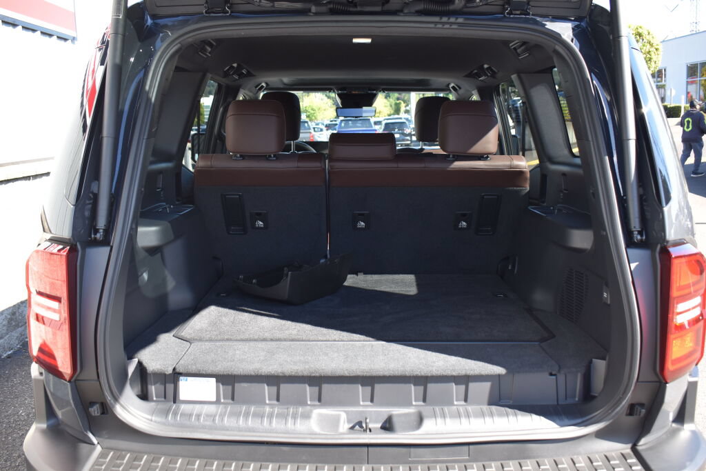 Used 2025 Toyota Land Cruiser w/ Premium Package AWD/4WD image 21