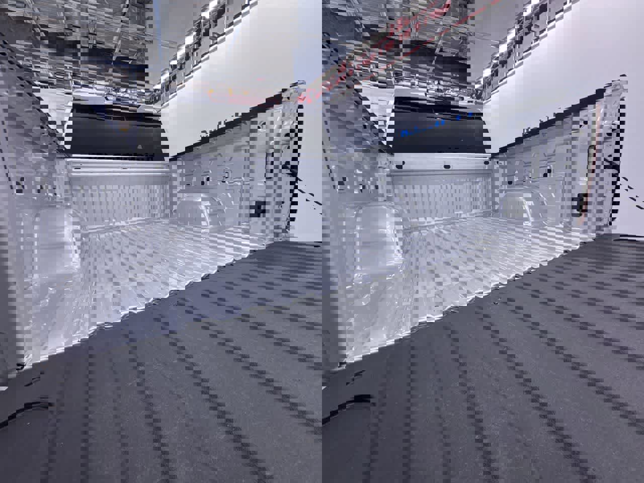 Used 2022 Chevrolet Silverado 1500 LT image 40