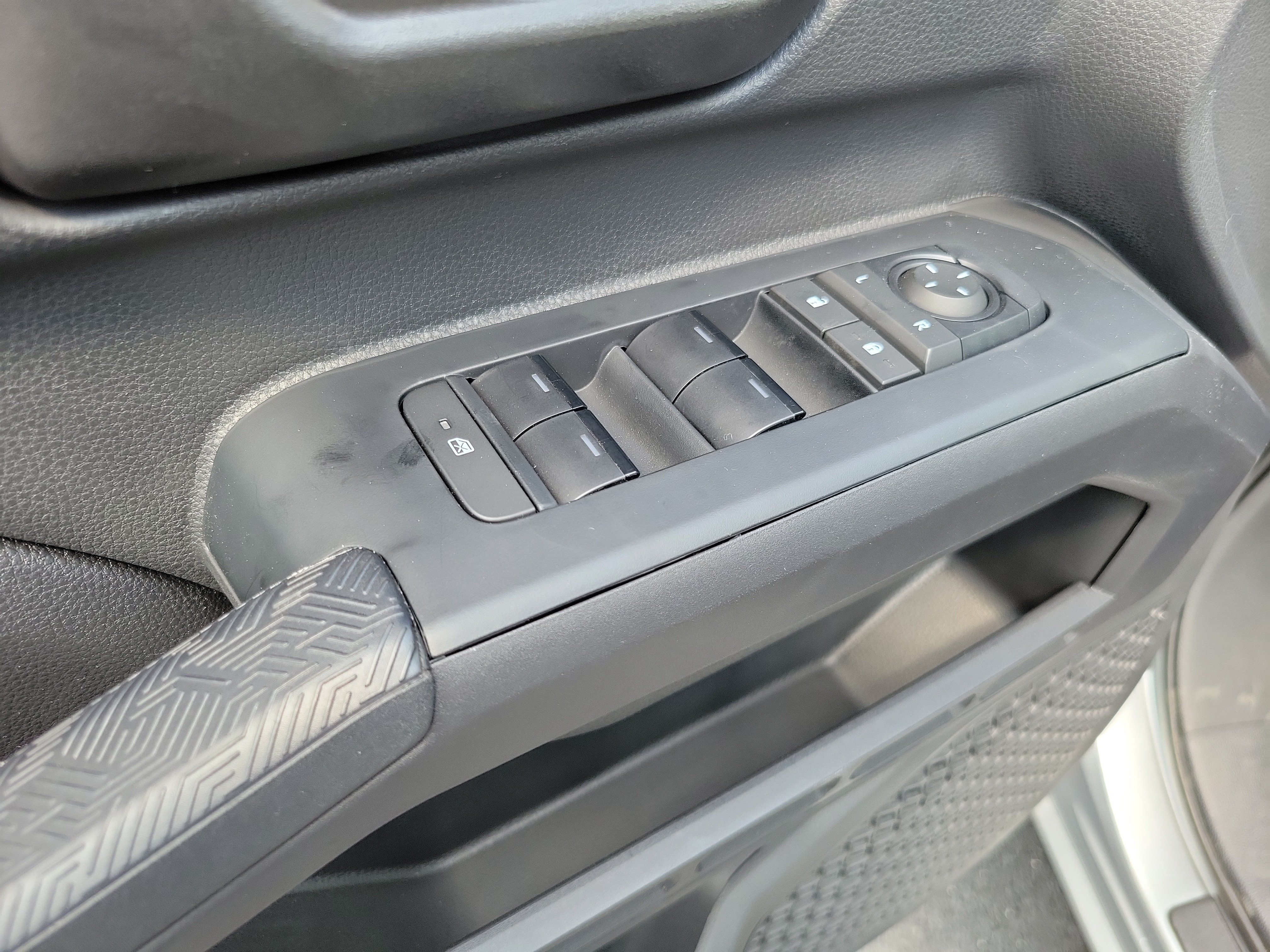 New 2026 Toyota Tacoma SR5 AWD/4WD image 18