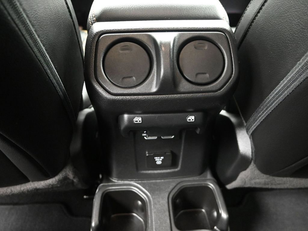 Used 2023 Jeep Gladiator Overland image 30