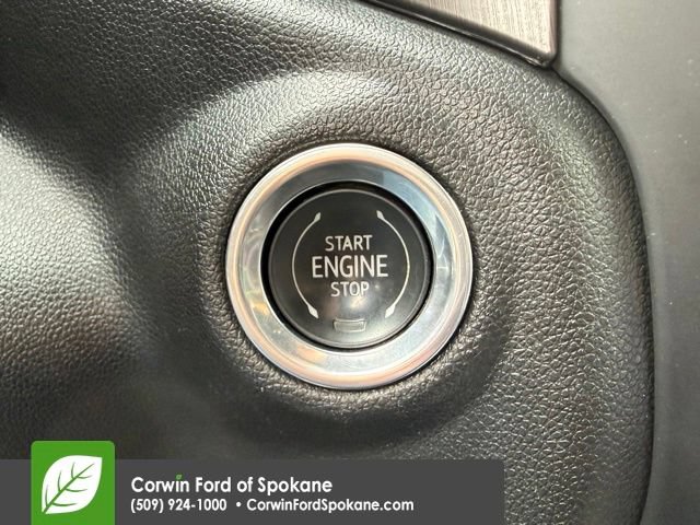 Used 2023 GMC Sierra 3500 AT4 w/ AT4 Preferred Package AWD/4WD image 32
