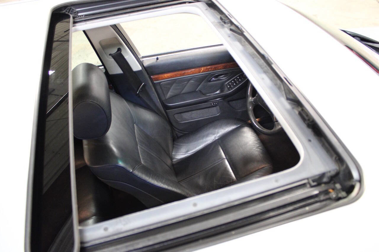 Used 2000 BMW 528i Sedan image 30