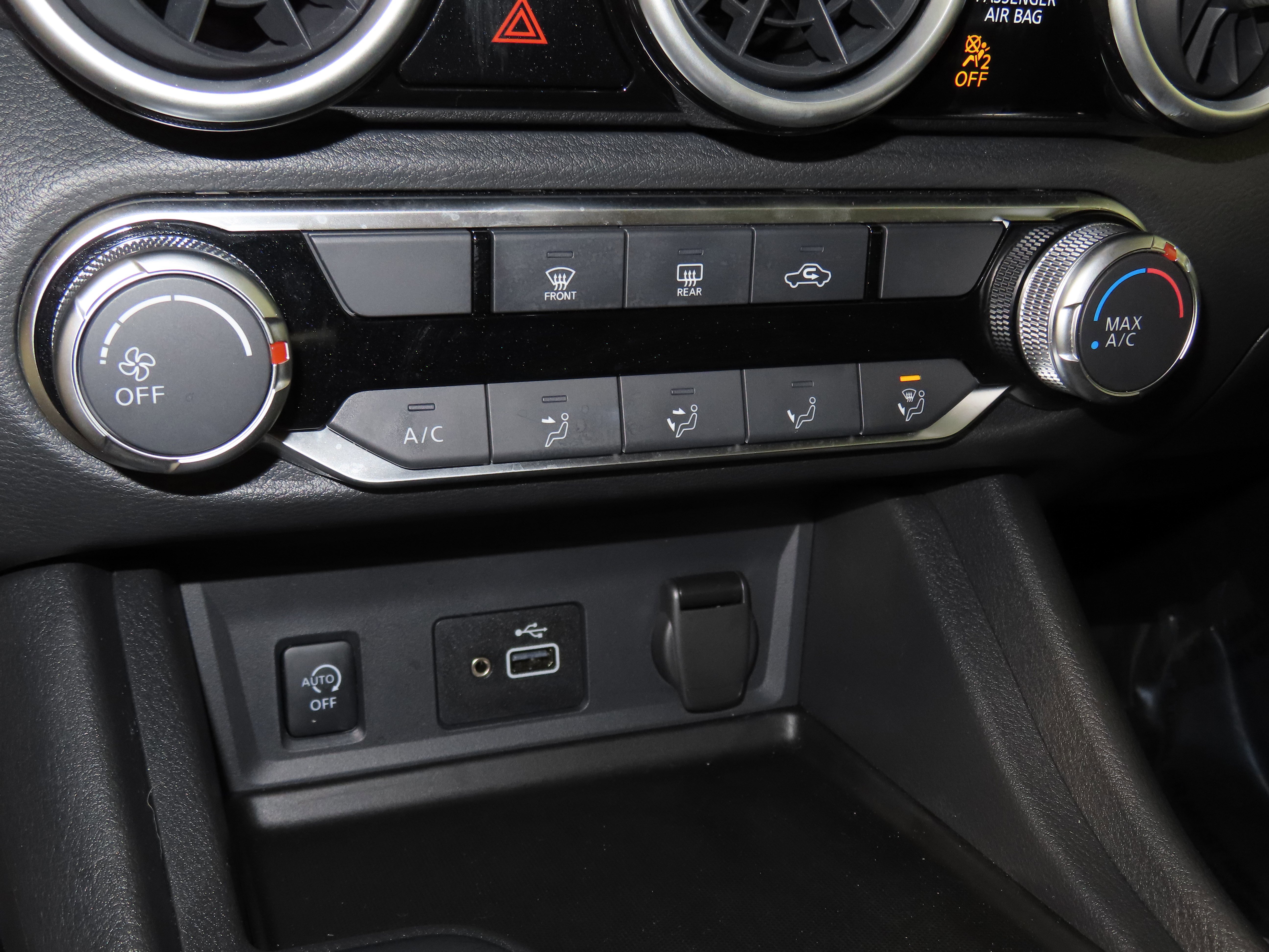 Used 2025 Nissan Sentra S image 31