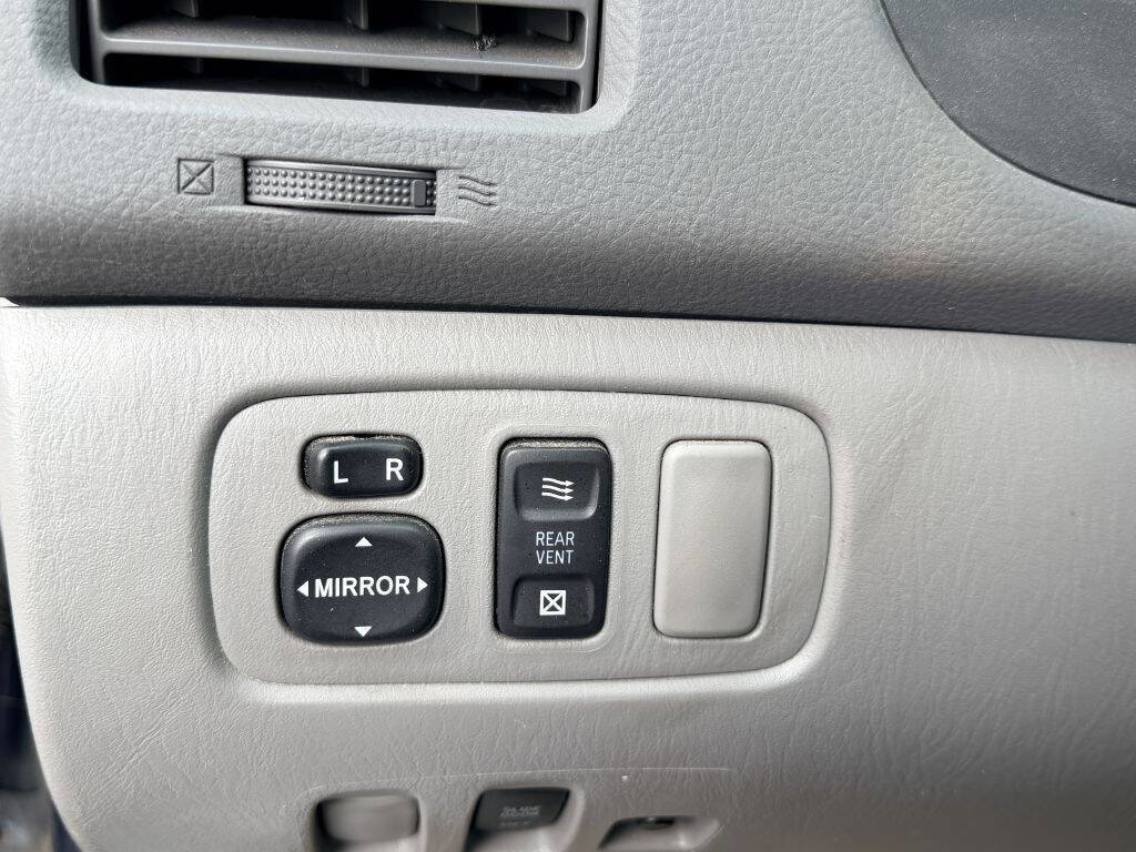 Used 2006 Toyota Sienna CE FWD image 14