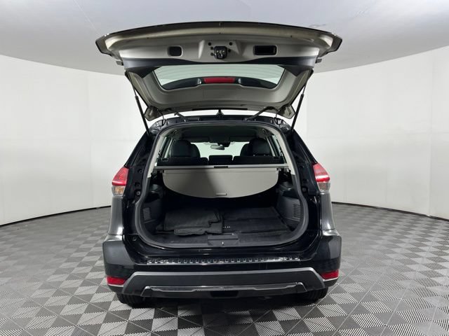 Used 2020 Nissan Rogue S FWD image 44