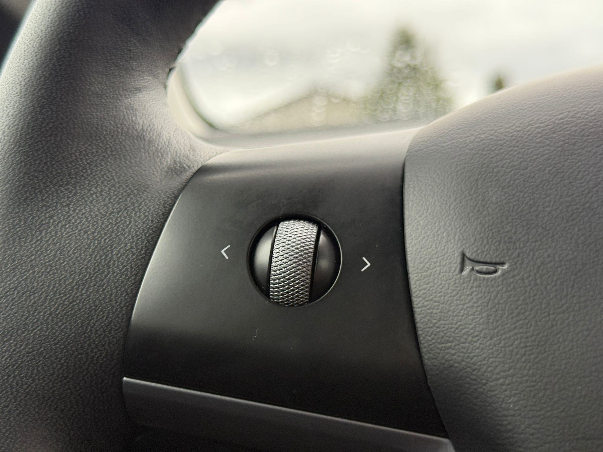 Used 2023 Tesla Model 3 Standard Range image 20