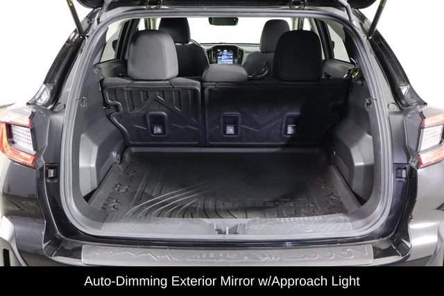 Used 2024 Subaru Crosstrek 2.0i Premium AWD/4WD image 16