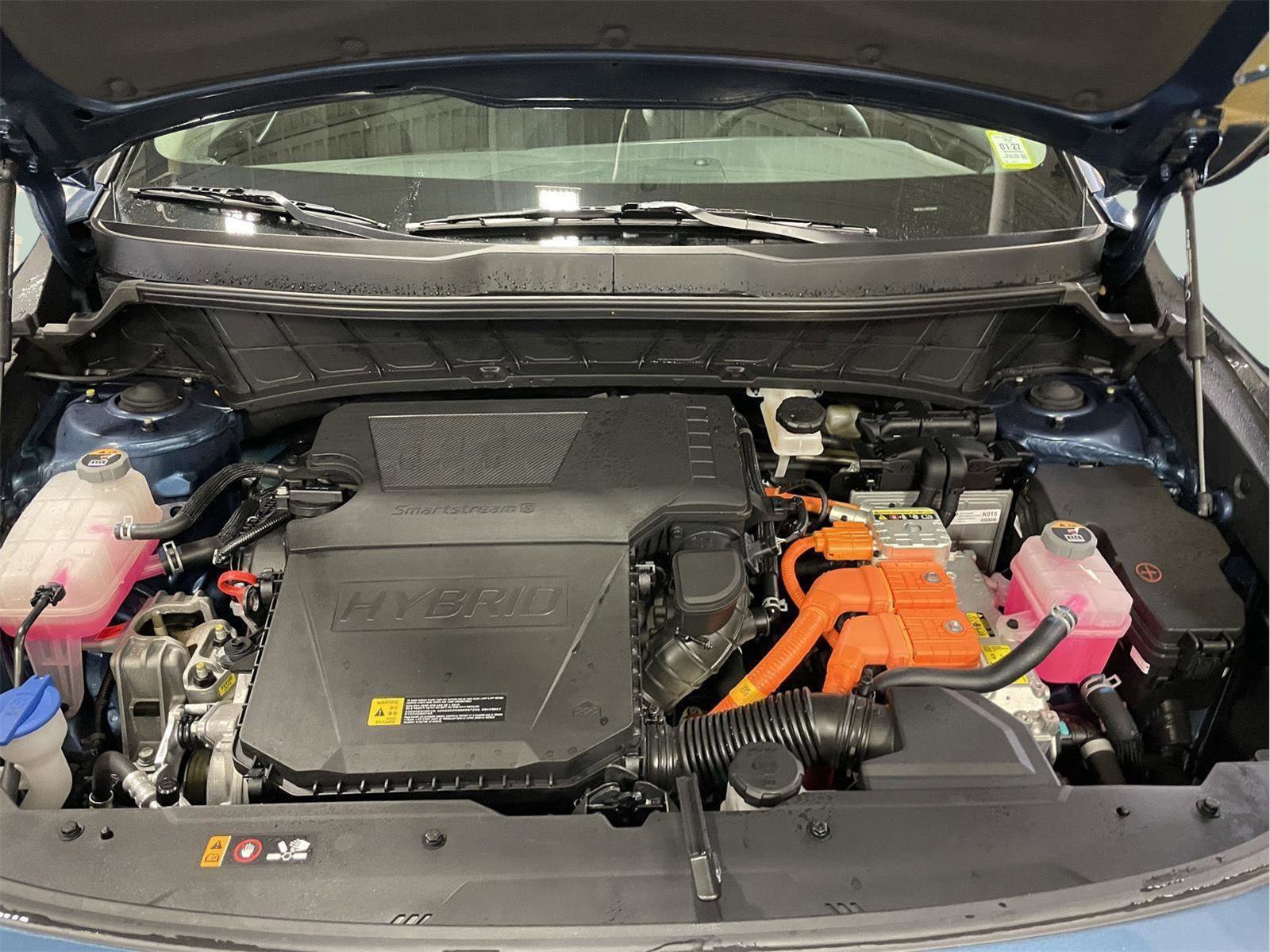 Used 2025 Kia Niro EX image 11