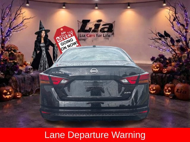 Used 2025 Nissan Altima 2.5 SV AWD/4WD image 4
