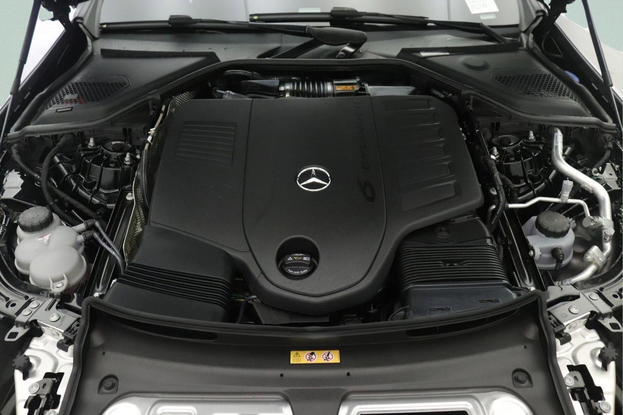 New 2026 Mercedes-Benz E 450 4MATIC Sedan image 10