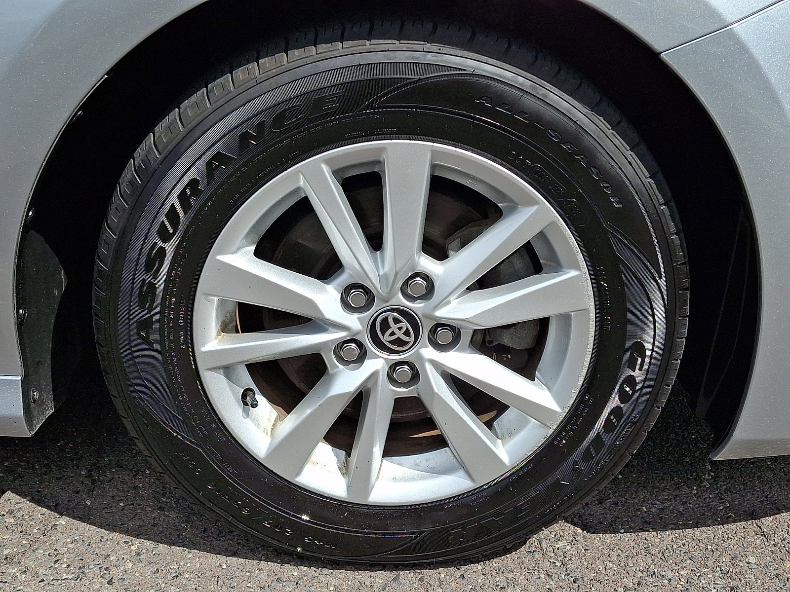 Certified 2025 Toyota Camry LE FWD image 8