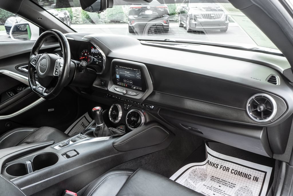 Used 2019 Chevrolet Camaro SS RWD image 13