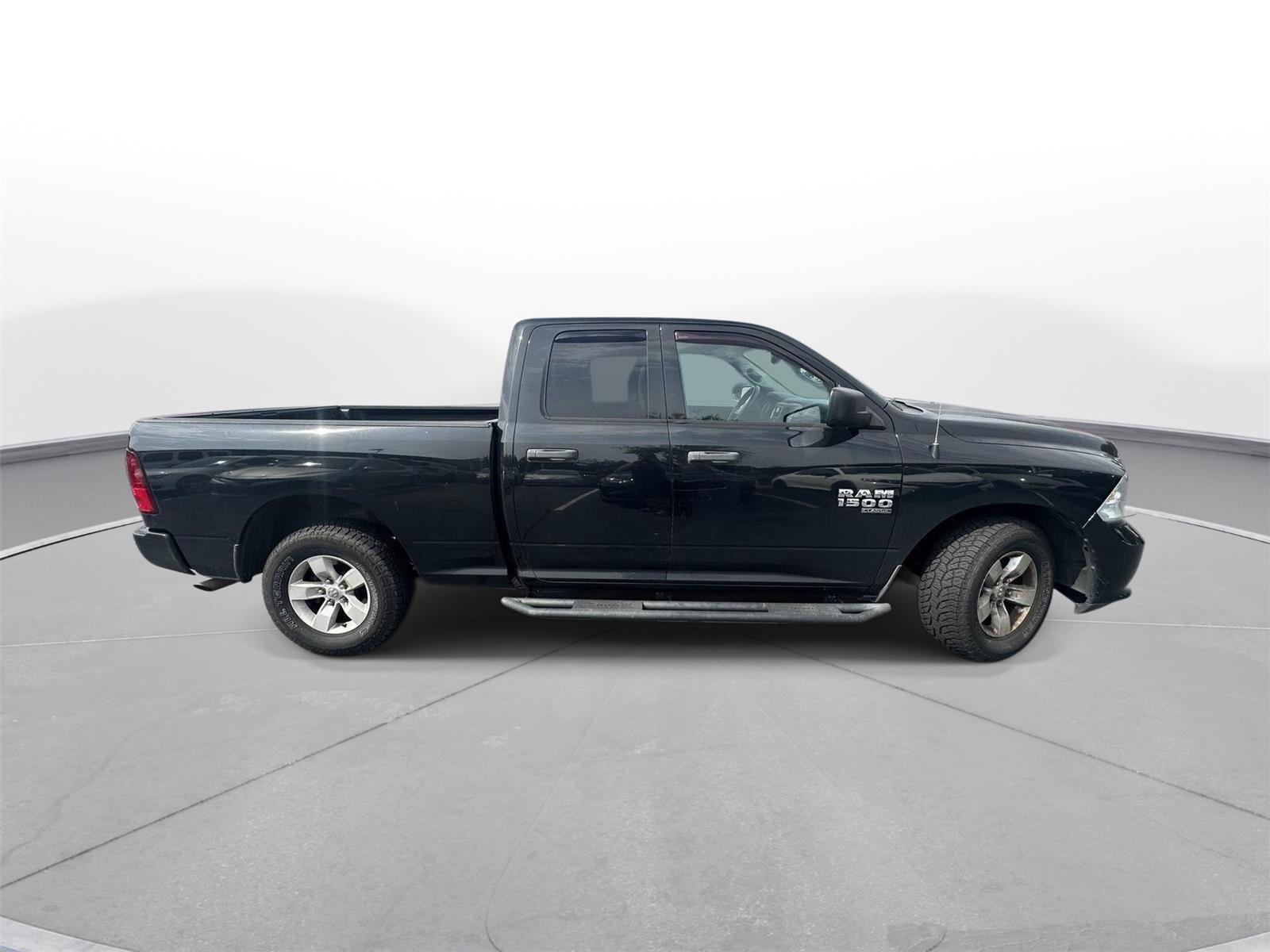 Used 2019 RAM 1500 Express RWD image 5