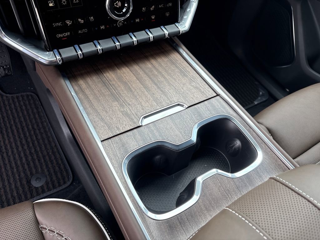 New 2026 GMC Acadia Denali Ultimate w/ LPO, Floor Liner Package image 21