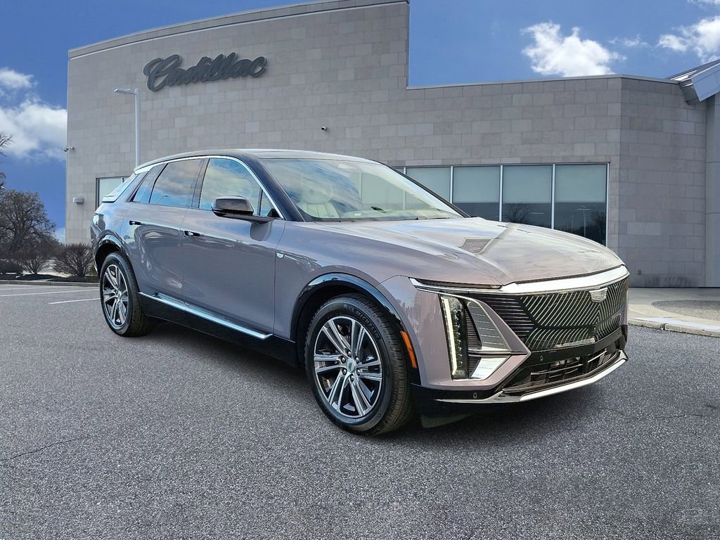 New 2026 Cadillac Lyriq Premium Luxury image 2