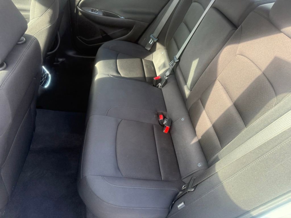 Used 2023 Chevrolet Malibu LT image 29