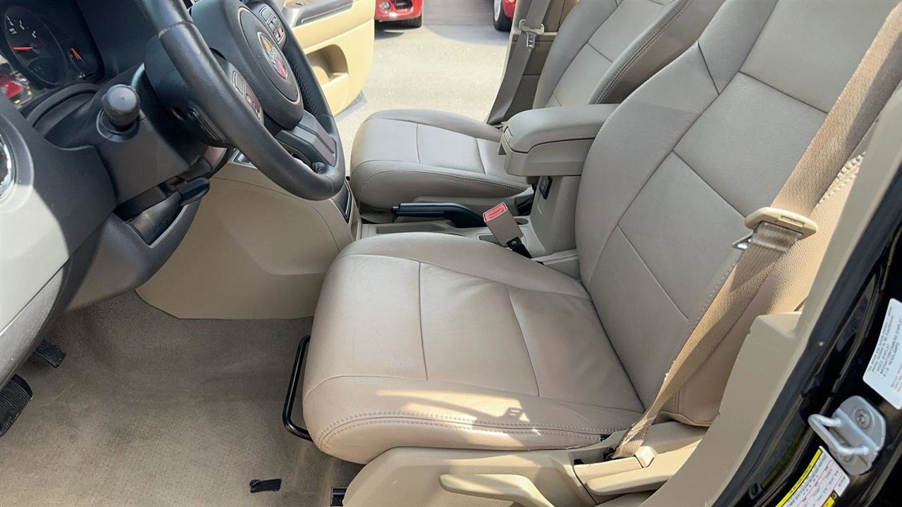 Used 2011 Jeep Compass Sport FWD image 28