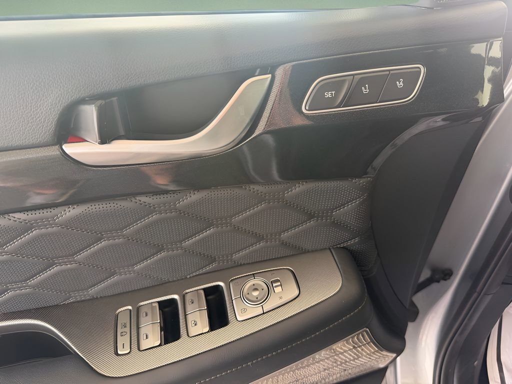 Used 2020 Hyundai Palisade Limited image 12