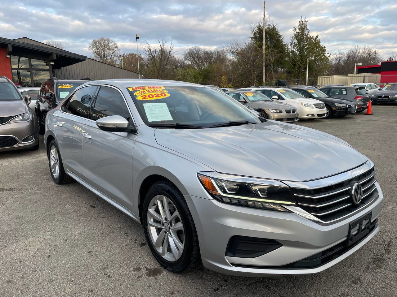 Used 2020 Volkswagen Passat 2.0T SE image 3