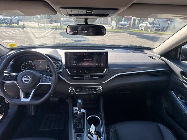 Used 2024 Nissan Altima 2.5 SL FWD image 15