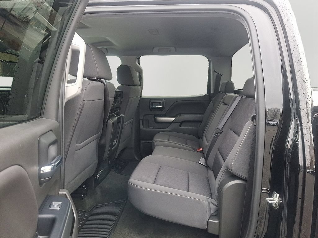 Used 2018 Chevrolet Silverado 1500 LT w/ All Star Edition AWD/4WD image 8