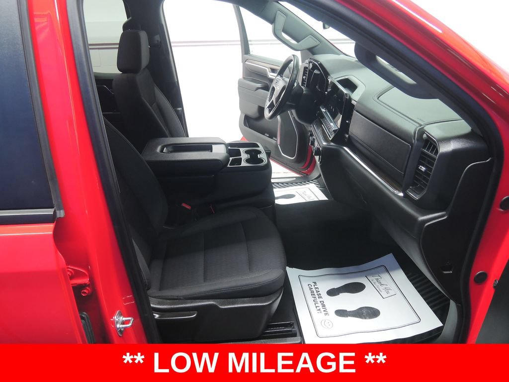 Used 2025 Chevrolet Silverado 1500 LT AWD/4WD image 37