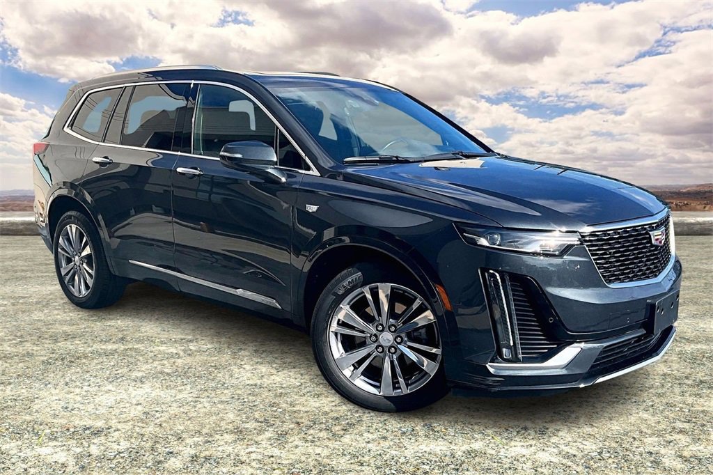 Used 2022 Cadillac XT6 Premium Luxury w/ Technology Package