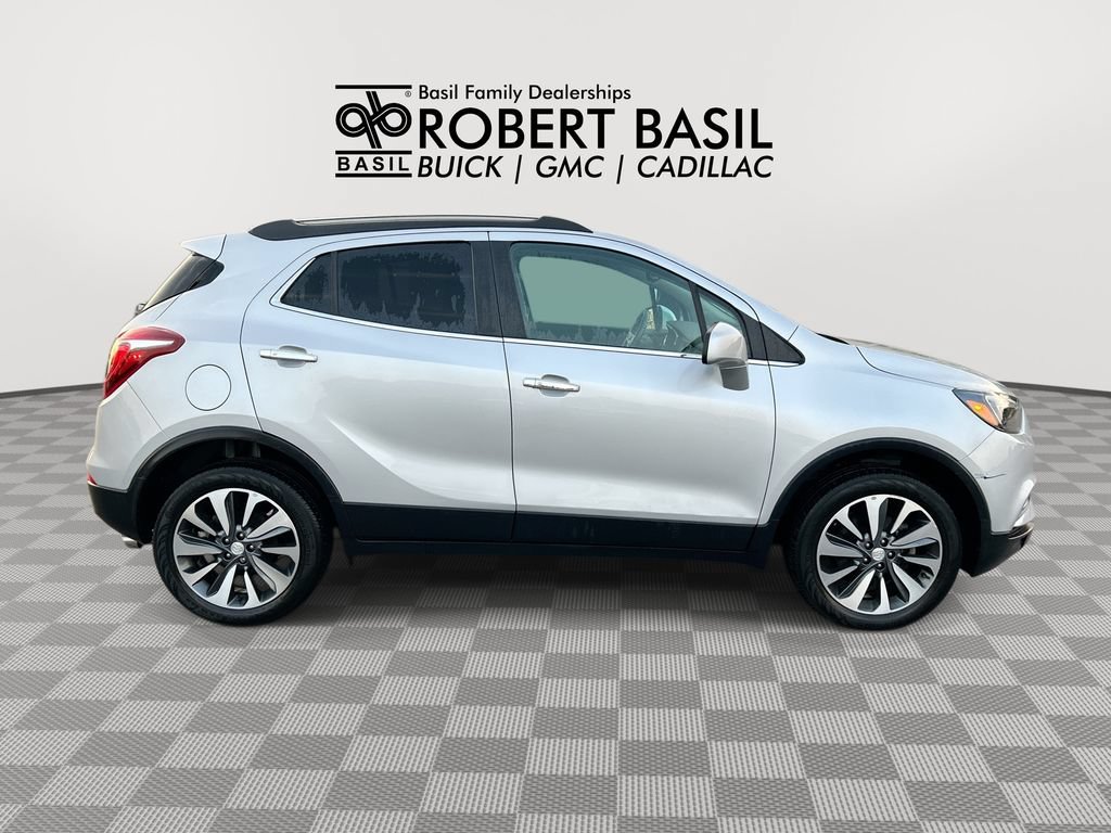 Used 2022 Buick Encore Preferred w/ Safety Package AWD/4WD image 9