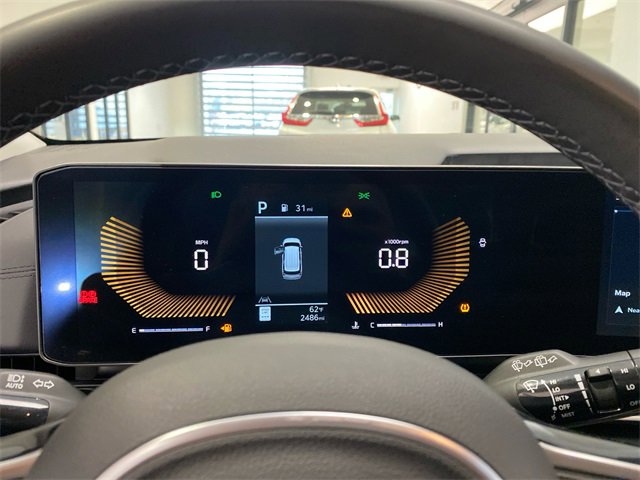 Used 2025 Kia Carnival image 17