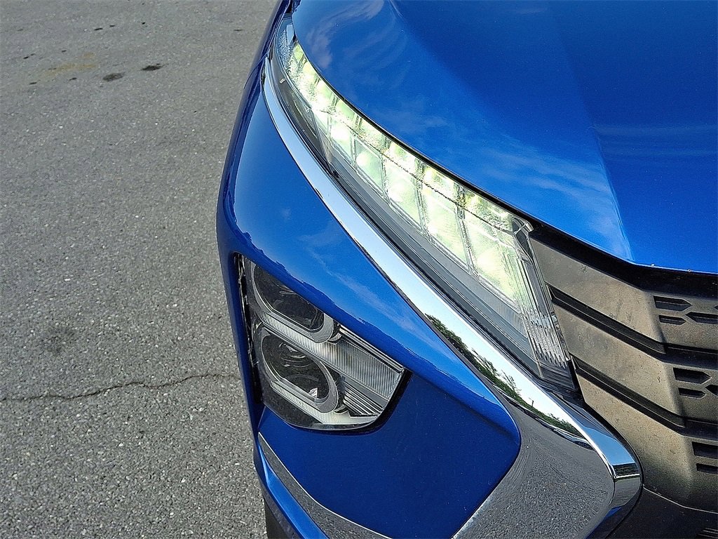 Used 2022 Mitsubishi Eclipse Cross SEL image 12