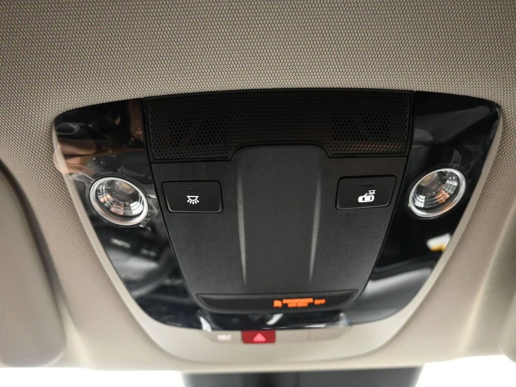 New 2025 Kia EV6 Light image 17