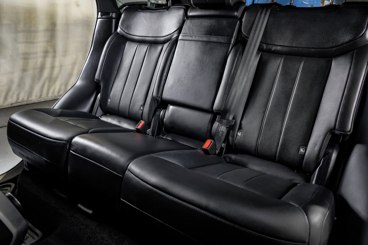 Used 2024 Land Rover Range Rover SE image 28