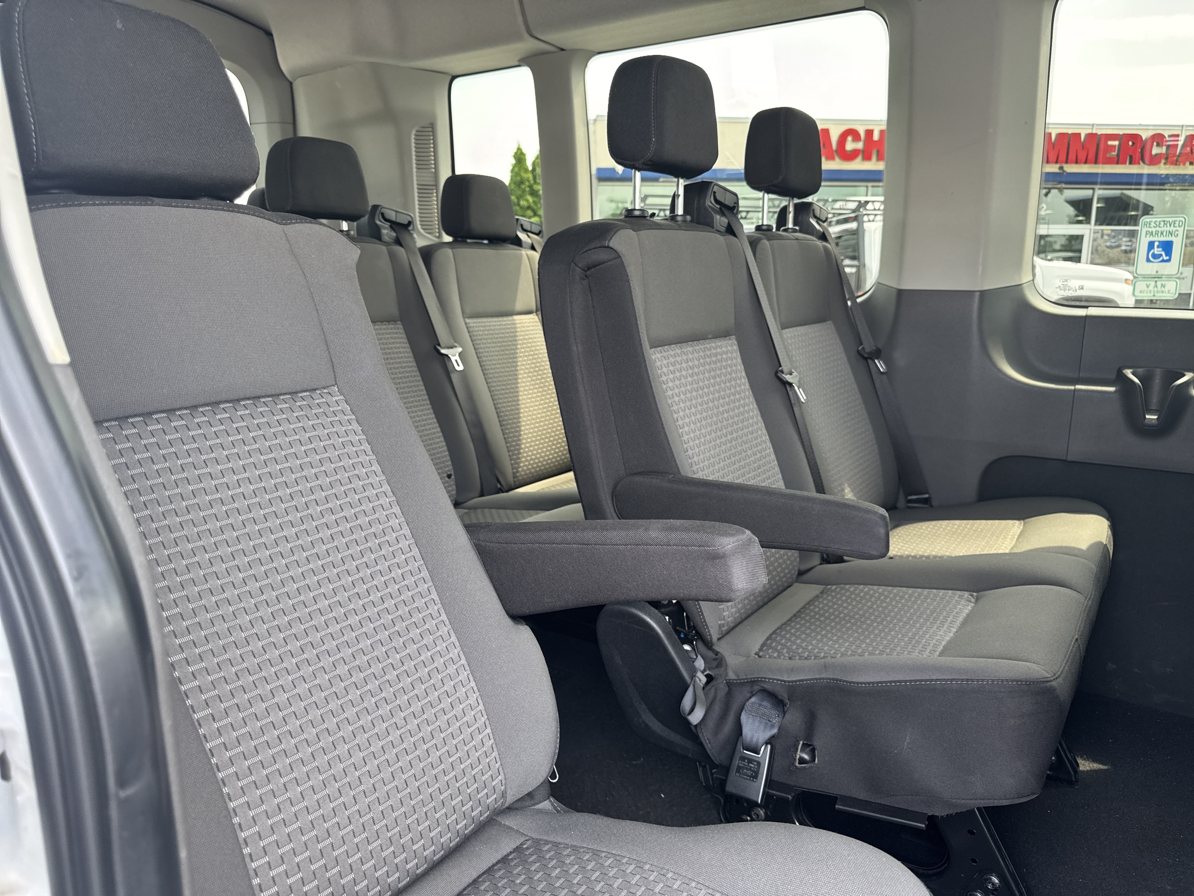 Used 2024 Ford Transit 350 XLT RWD image 7