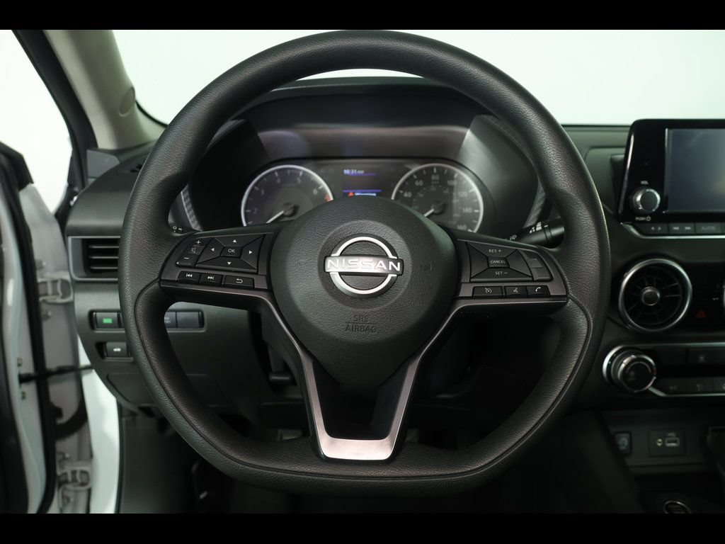 Used 2025 Nissan Sentra S FWD image 10