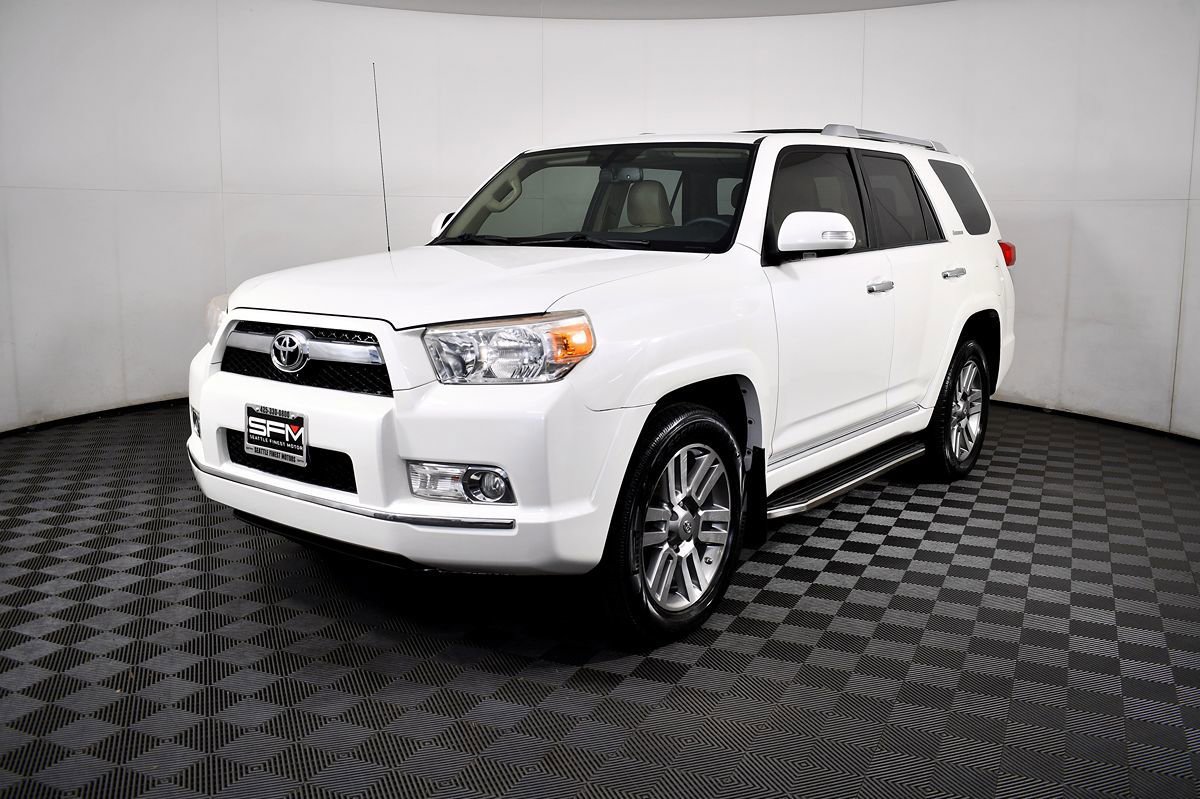 Used 2013 Toyota 4Runner Limited AWD/4WD image 49
